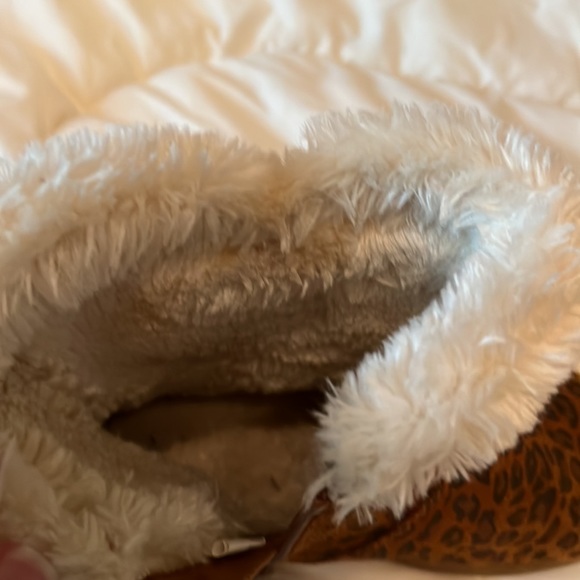 Suede Leopard Print Boots with Fur - Picture 8 of 12